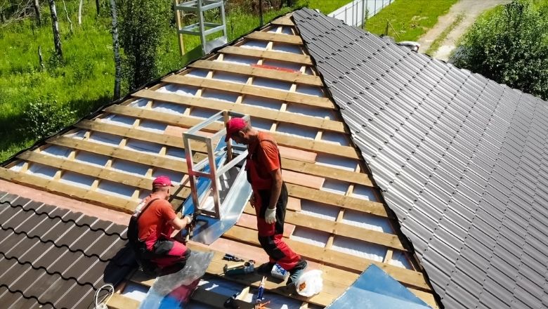 Roof Types Explained: Best Roofing Materials for Residential Homes
